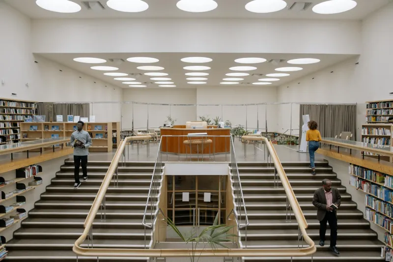 From Bankruptcy Court to Beloved Landmarks: The Architect Who Found His Voice in Financial Ruin